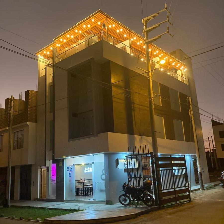 El Chino Hotel